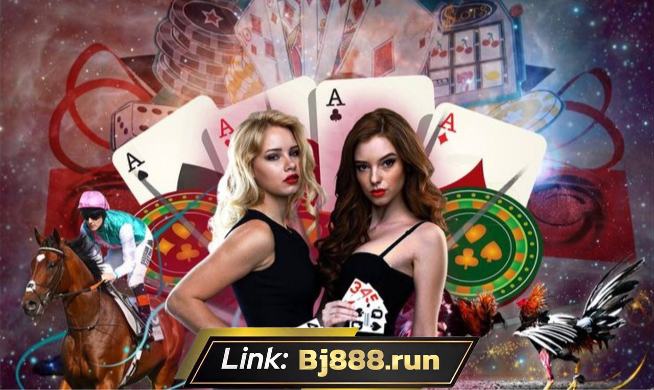 Poker Trực Tuyến Là Gì? Tìm Hiểu Khái Niệm Cơ Bản